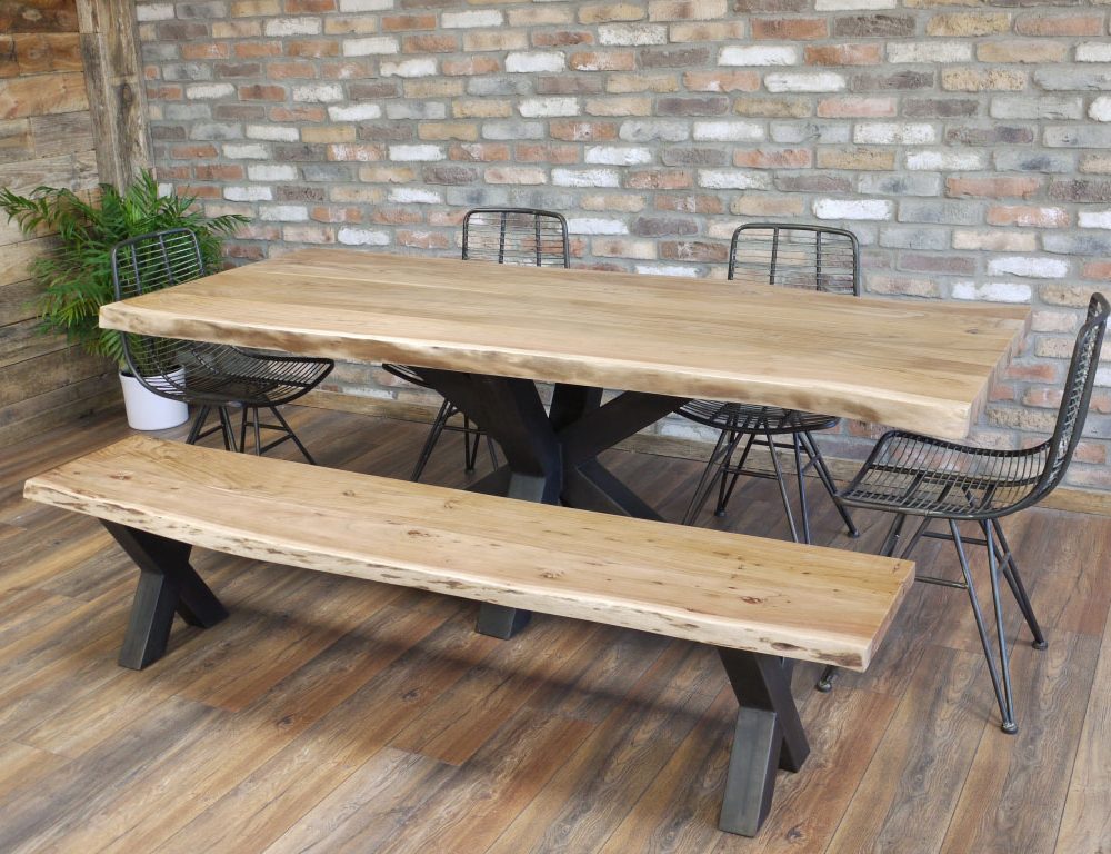 Grande table de salle à manger en acacia