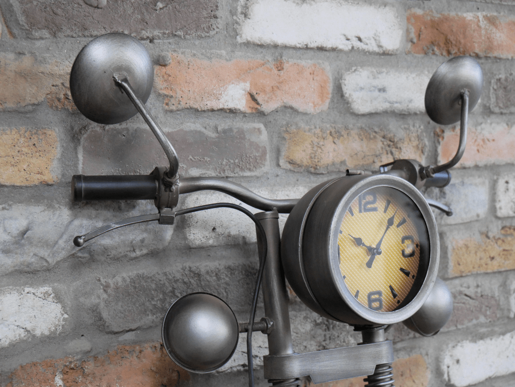 Horloge Métal Emboutie : Modèle Moto Classic Garage, Diam 40 cm