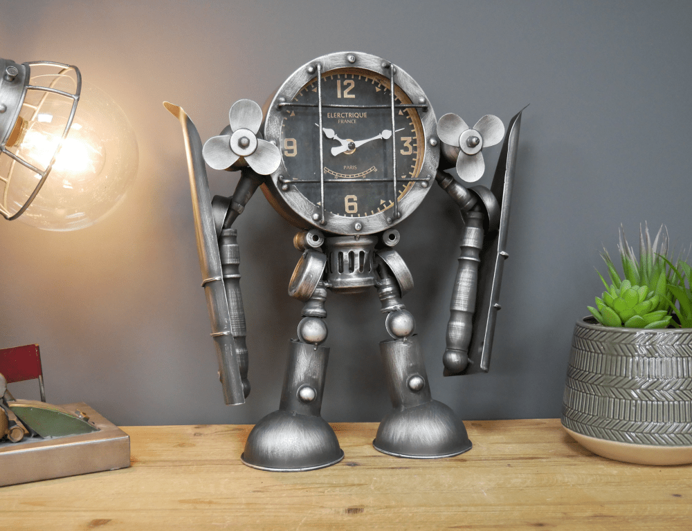 Horloge de table dans le style d'un robot