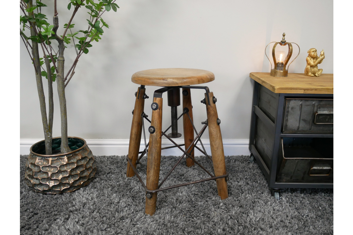 Tabouret en bois et métal style atelier