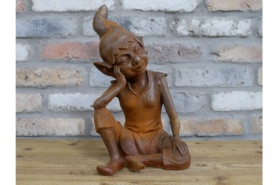 Statue en fonte avec finition vieillie